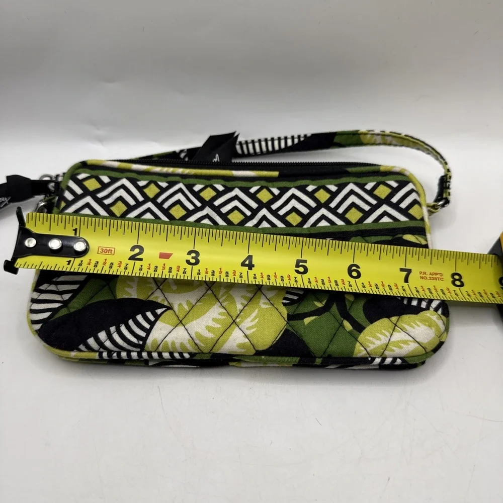 Vera Bradley Wristlet 